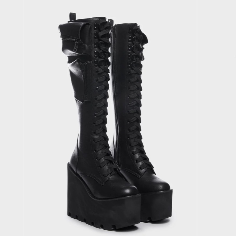 CURRENT MOOD Obsidian Pocket Platform Boots